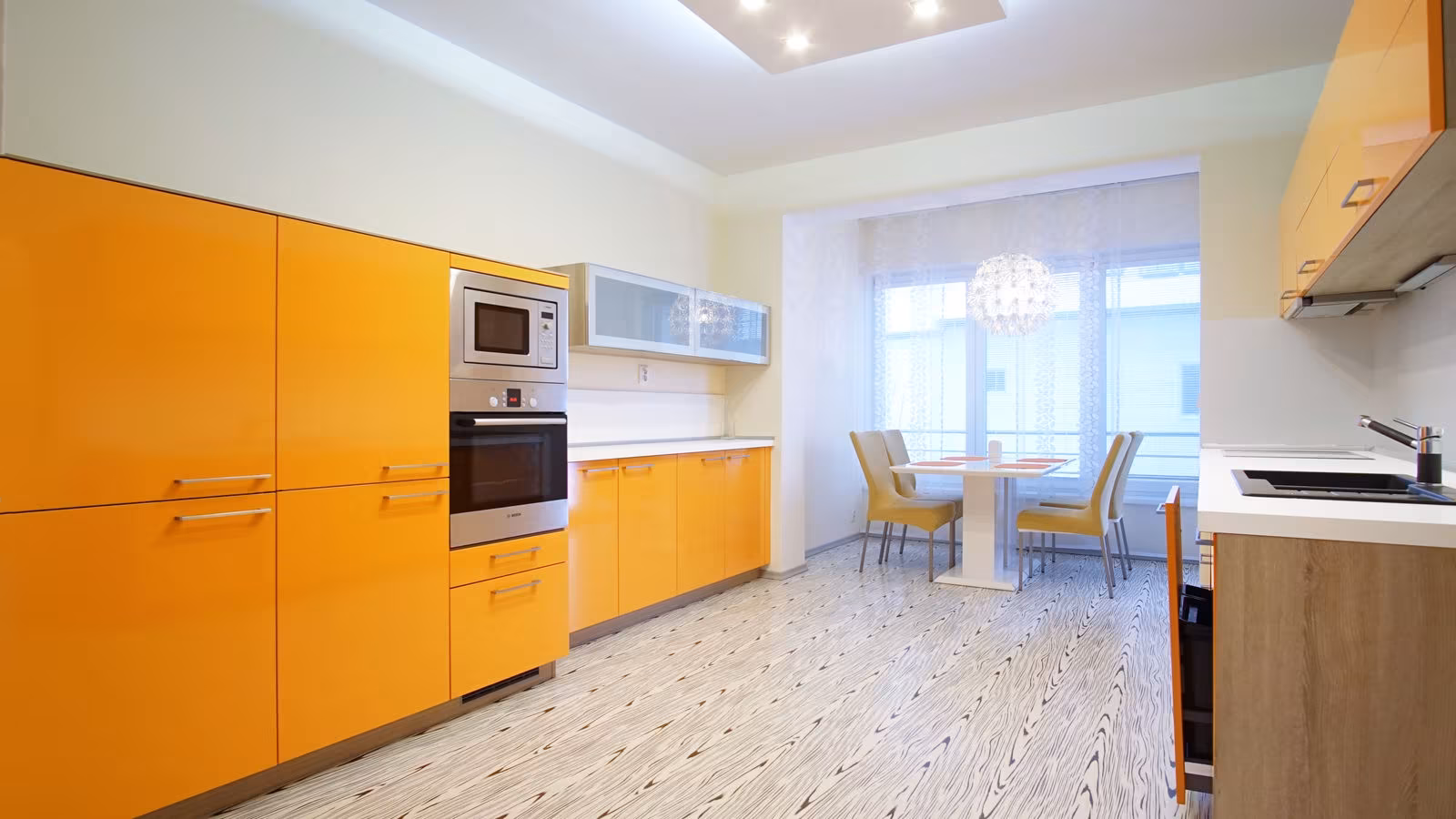 Pronájem bytu 2+kk 80m²