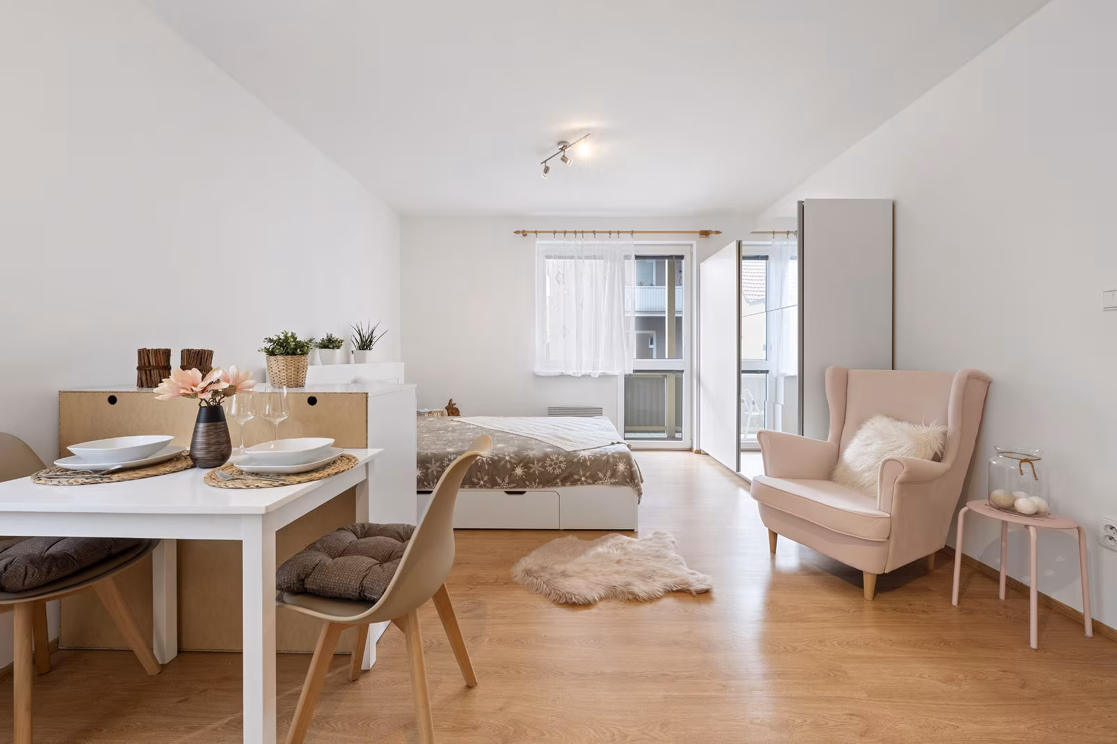 Pronájem bytu 1+kk 39 m²