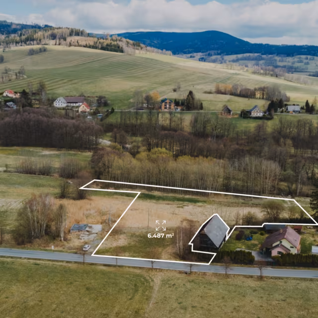 Prodej stavebního pozemku 7544 m² Dolní Morava