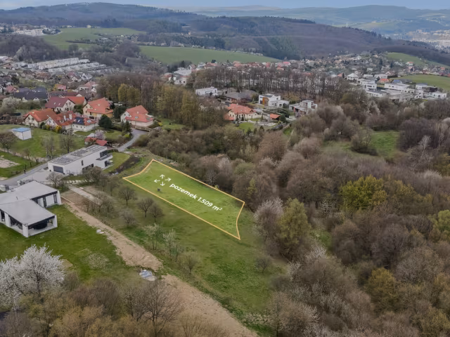 Prodej stavebního pozemku 1509 m² Zlín – Kudlov