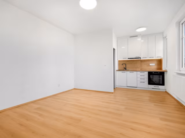 Pronájem bytu 3+kk 56 m² Mostní, Zlín